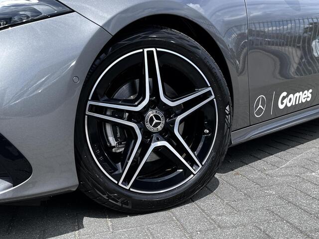Mercedes-Benz A-KLASSE 180 Star Edition AMG | Night Pakket | Apple CarPlay | Android Auto | Sfeerverlichting | Stoelverwarming | Parkeersensoren | Achteruitrijcamera | Elektrisch Inklapbare Buitenspiegels