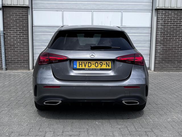 Mercedes-Benz A-KLASSE 180 Star Edition AMG | Night Pakket | Apple CarPlay | Android Auto | Sfeerverlichting | Stoelverwarming | Parkeersensoren | Achteruitrijcamera | Elektrisch Inklapbare Buitenspiegels