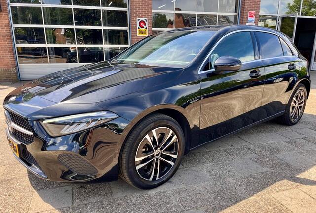 Mercedes-Benz A-KLASSE 250 E BUSINESS LINE PLUG IN HYBRID NAP LOGISCH.