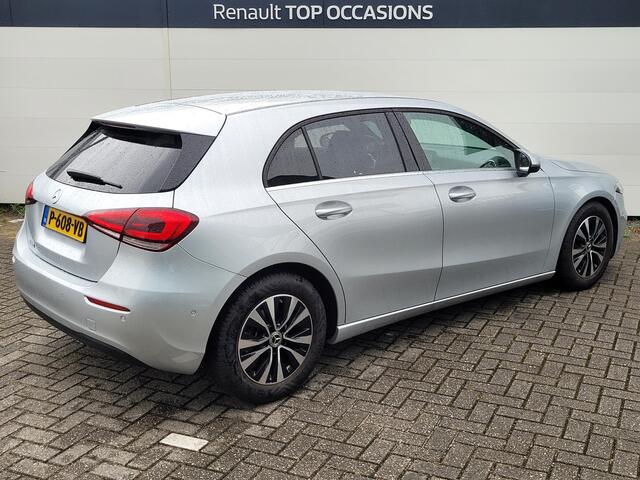 Mercedes-Benz A-KLASSE 180 Business Line | Automaat | Leder | Navigatie | Camera | Stoelverwarming