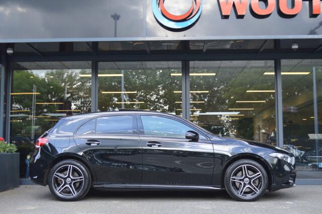 Mercedes-Benz A-KLASSE 250 e AMG Multibeam Panorama Widescreen Sfeer Camera CarPlay Pdc