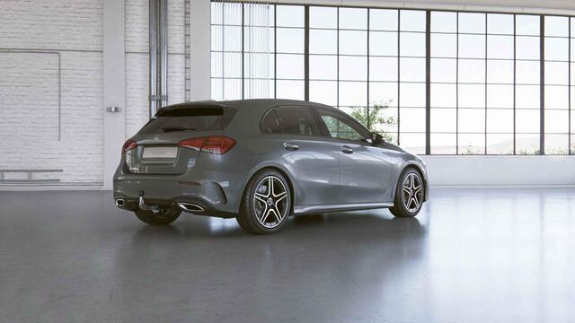 Mercedes-Benz A-KLASSE 250 e AMG Line | Panoramadak | Night | Trekhaak | Widescreen | Getint glas | Stoelverwarming |