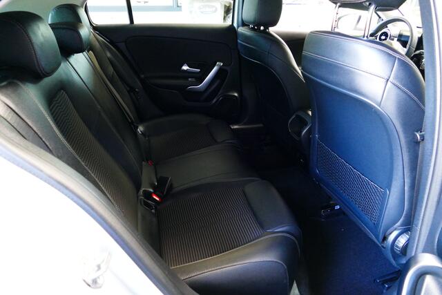 Mercedes-Benz A-KLASSE 250 e Carplay/Android, Navi, Clima, StoelVerw, Full Led, Haak 1600kg