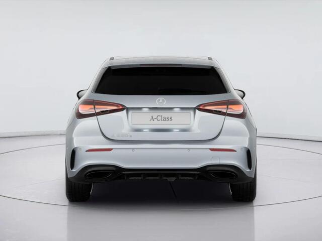 Mercedes-Benz A-KLASSE Hatchback 250 e 140 Years Edition
