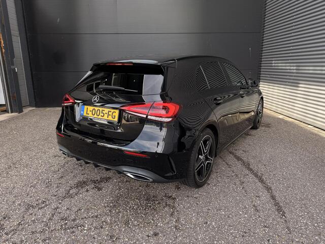 Mercedes-Benz A-KLASSE 180 Business Solution AMG