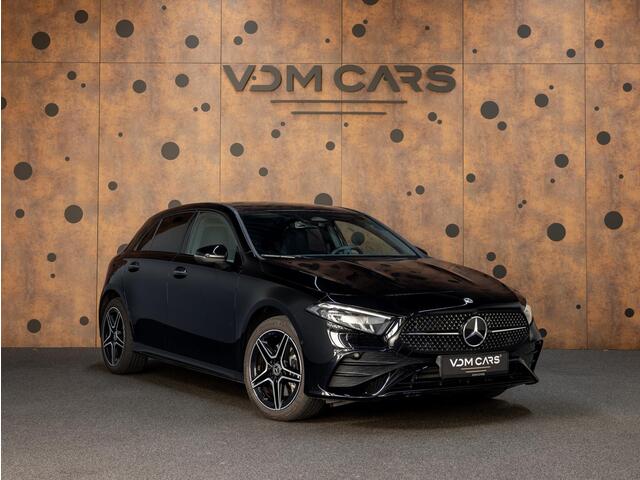 Mercedes-Benz A-KLASSE 250 e Star Edition AMG Line | Nightpakket | Achteruitrijcamera | KEYLESS-GO | Ambient Lighting |