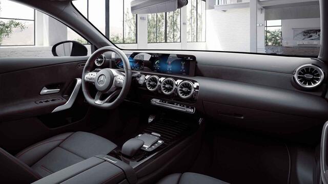 Mercedes-Benz A-KLASSE 180 AMG Line | Night | Widescreen | Stoelverwarming | Achteruitrijcamera | Sfeerverlichting |