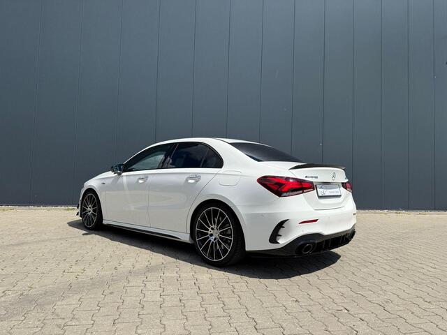 Mercedes-Benz A-KLASSE AMG 35 4MATIC schaalst. Aero pakket Burmester