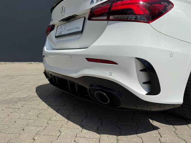 Mercedes-Benz A-KLASSE AMG 35 4MATIC schaalst. Aero pakket Burmester