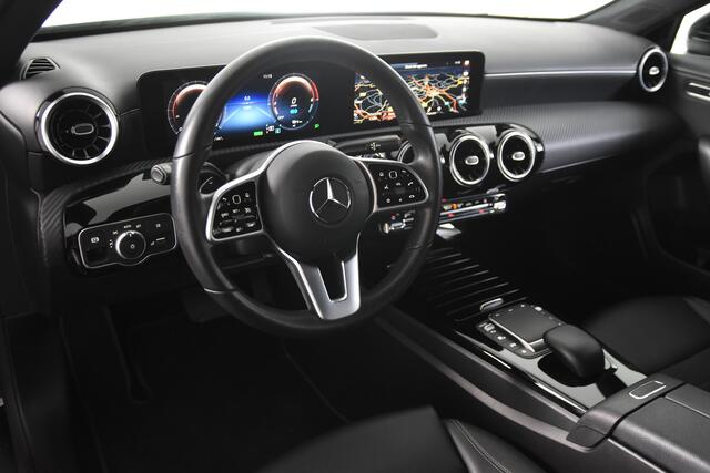 Mercedes-Benz A-KLASSE A250 e *1ste Eigenaar*Leer*Navigatie*PDC*DAB+*