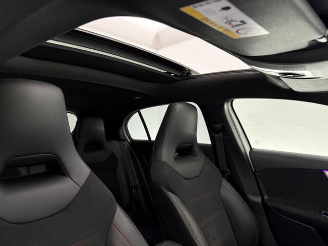 Mercedes-Benz A-KLASSE 180 Business Solution AMG | Pano | Camera | Virtual | Sfeer | Carplay | LED | Keyless