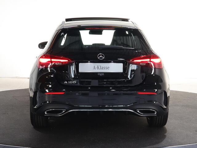 Mercedes-Benz A-KLASSE 180 Business Solution AMG | Panoramaschuifdak | Stoelverwarming | Achteruitrijcamera | MULTIBEAM LED |