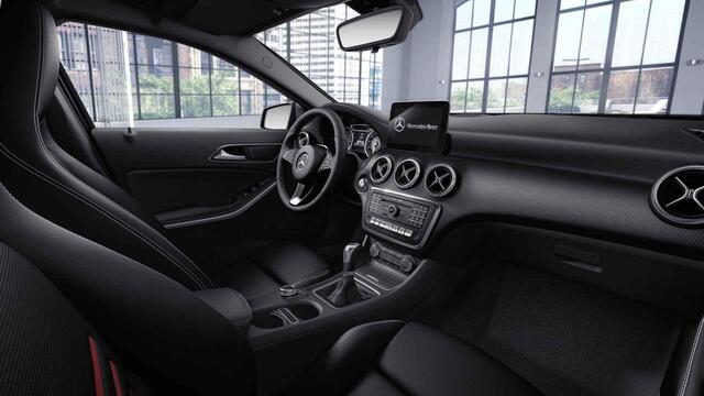 Mercedes-Benz A-KLASSE 160 Sport Edition | AMG | Parkeerpilot | Garmin |
