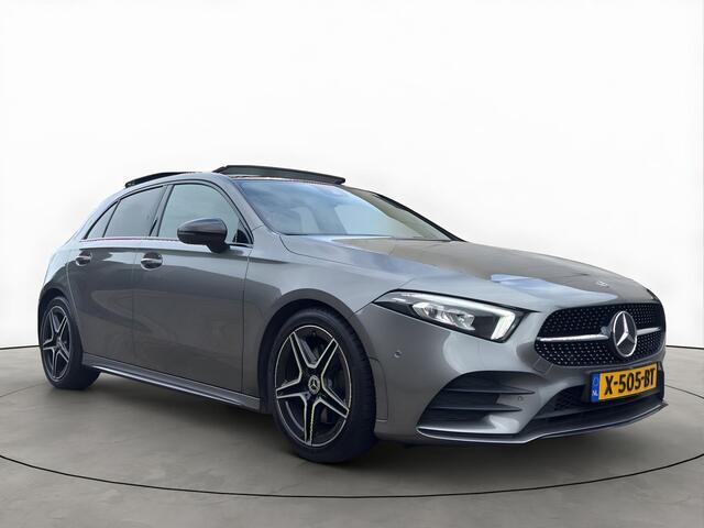 Mercedes-Benz A-KLASSE 220 190PK AMG Night Premium+ Pano Sfeer Dode-Hoek