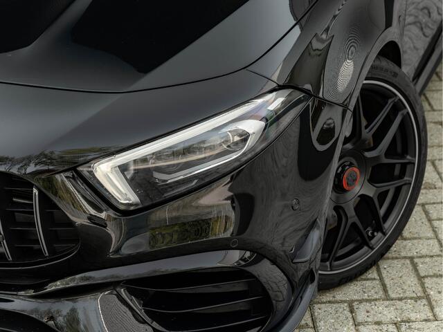 Mercedes-Benz A-KLASSE AMG 45 S 4MATIC+ - Pano - Schaalstoelen - Milltek Uitlaat - Distronic