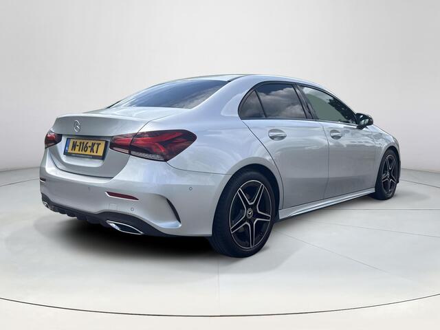 Mercedes-Benz A-KLASSE 200 Business Solution AMG Night Upgrade | MBUX Groot | Camera | Cruise |