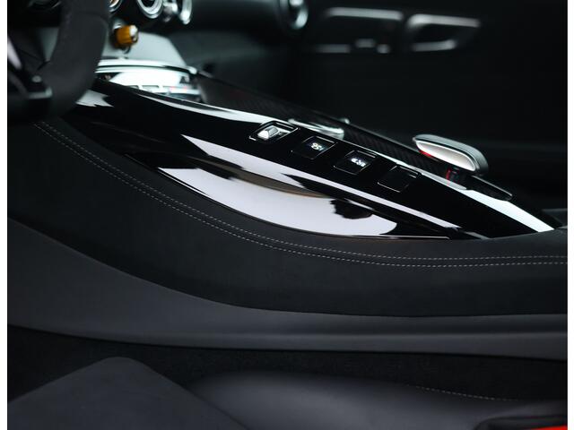 Mercedes-Benz AMG-GT 4.0 R Pro | Selenit - Camera