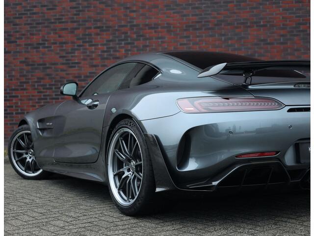 Mercedes-Benz AMG-GT 4.0 R Pro | Selenit - Camera