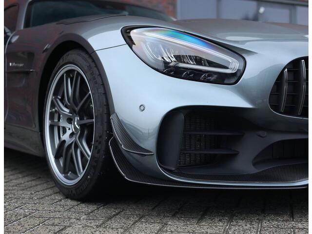 Mercedes-Benz AMG-GT 4.0 R Pro | Selenit - Camera