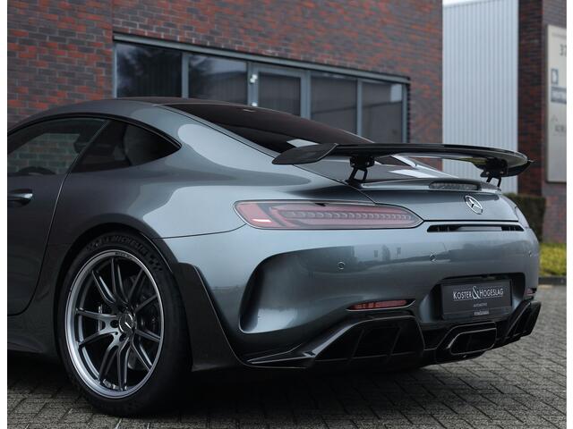Mercedes-Benz AMG-GT 4.0 R Pro | Selenit - Camera