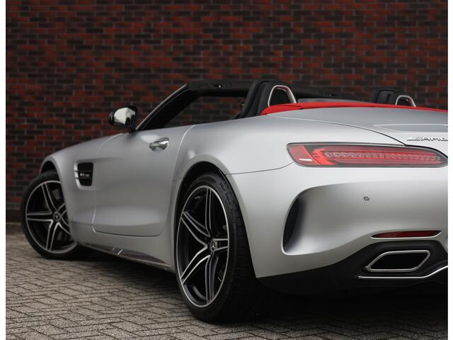 Mercedes-Benz AMG-GT Roadster 4.0 C | Airscarf - Burmester
