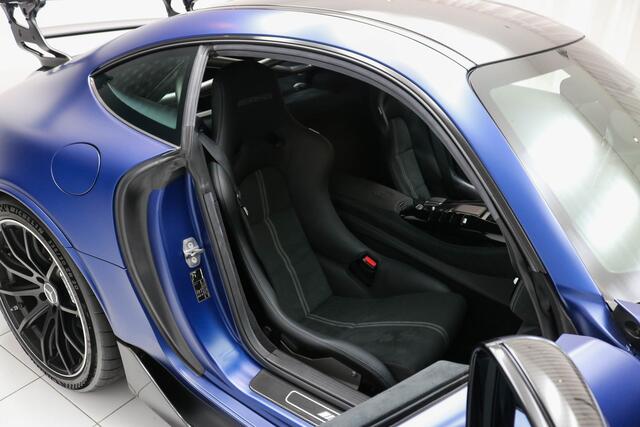 Mercedes-Benz AMG-GT 4.0 Black Series 1 of 15 - Full history - Track Pack - Full options