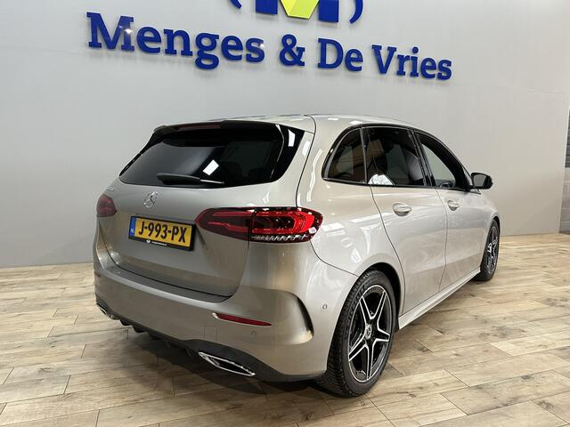Mercedes-Benz B-KLASSE 200 Business Solution AMG Line | LED | Airco ECC | Sfeer | Wide Screen | Camera | Cruise Control | Apple Carplay Android Auto | Isofix | NAP |