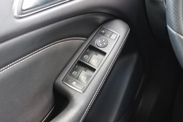 Mercedes-Benz B-KLASSE 180 d Automaat Ambition, Cruise Control, LED, Half-Leder