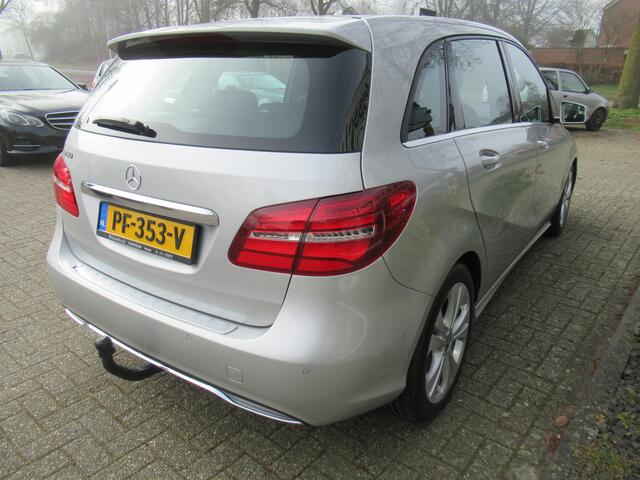 Mercedes-Benz B-KLASSE 180 Business Solution/Trekhaak
