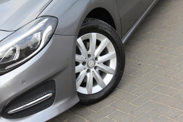 Mercedes-Benz B-KLASSE 180 Ambition automaat | Cruise | Trekhaak |