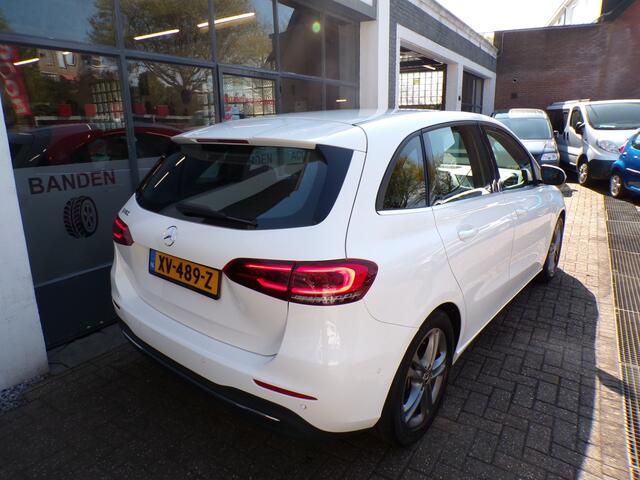 Mercedes-Benz B-KLASSE 180 Advantage AUTOMAAT,CAMERA,NAP, 1 EIGENAAR !!!