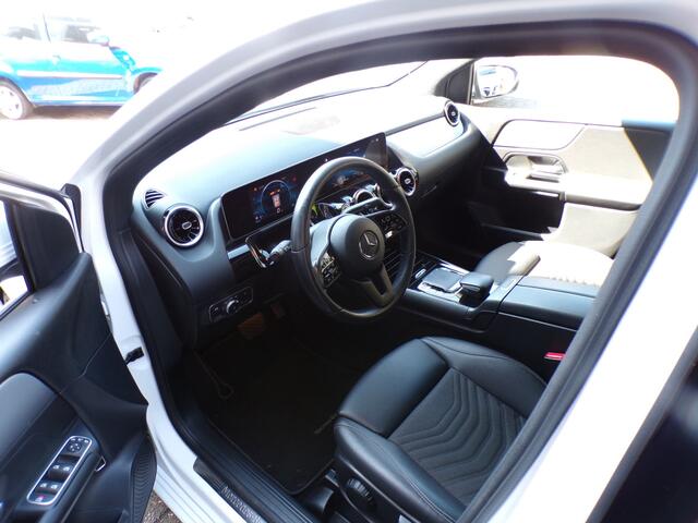 Mercedes-Benz B-KLASSE 180 Advantage AUTOMAAT,CAMERA,NAP, 1 EIGENAAR !!!
