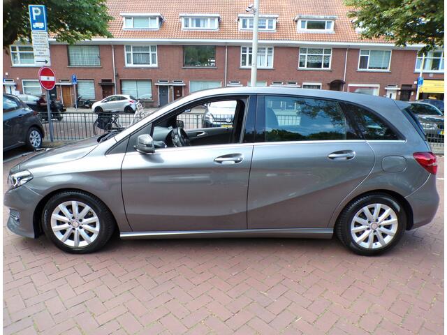 Mercedes-Benz B-KLASSE 180 d Lease Edition Ambition NL AUTO N.A.P NAVI CRUISECONT TEL.....