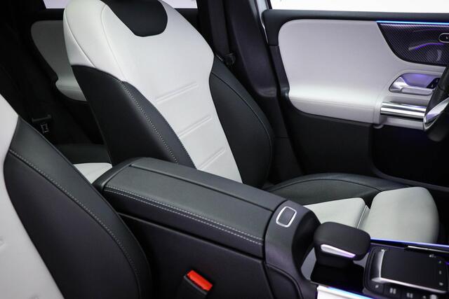 Mercedes-Benz B-KLASSE 200 AMG Line | PANORAMADAK | DAB | APPLE | SFEERVERLICHTING
