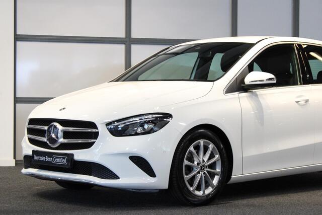 Mercedes-Benz B-KLASSE 180 Launch Edition