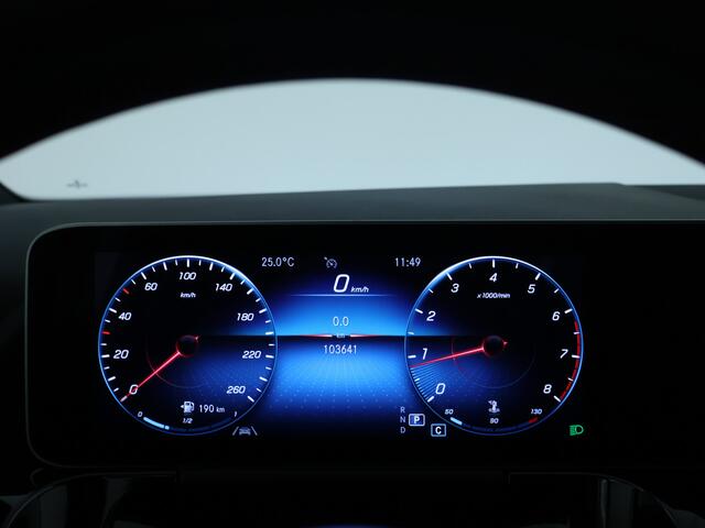 Mercedes-Benz B-KLASSE 180 Business Solution AMG | Stoelverwarming | Car Play | Parkeerpakket met Camera | DAB | LED | Inclusief 24 maanden Mercedes-Benz Certified garantie voor Europa.