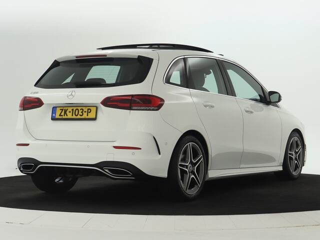 Mercedes-Benz B-KLASSE 180 Business Solution AMG | Apple Carplay/Android Auto | Elektrisch Glazen Panorama Dak | AMG Line | Inclusief 24 maanden MB Certified garantie voor Europa.