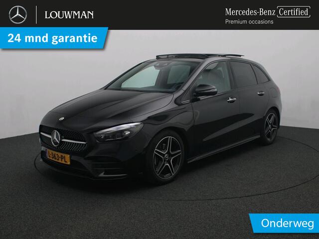 Mercedes-Benz B-KLASSE 180 AMG Nightpakket | Trekhaak | Panoramadak | Sfeerverlichting | Memory | Keyless Go | Dode Hoek Ass | Inclusief 24 maanden Mercedes-Benz Certified garantie voor Europa.