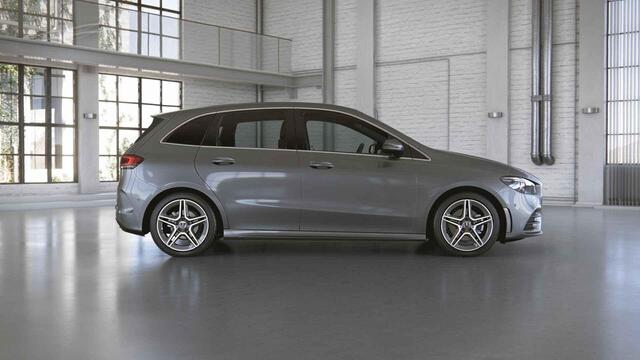 Mercedes-Benz B-KLASSE 180 Business Solution AMG | Panoramadak | Widescreen | Trekhaak | Stoelverwarming | Achteruitrijcamera |