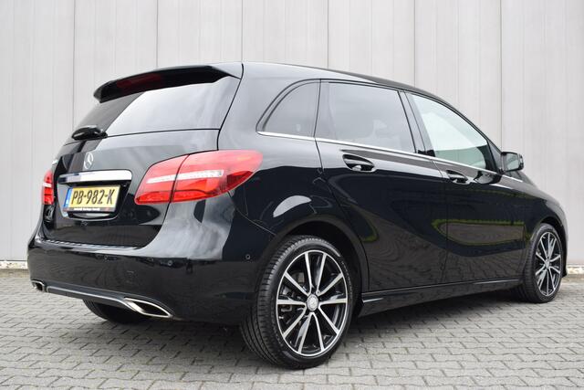 Mercedes-Benz B-KLASSE 180 Automaat Activity Edition Zwart Leder | LED | Comand Full Map Navi | 18 Inch LMV