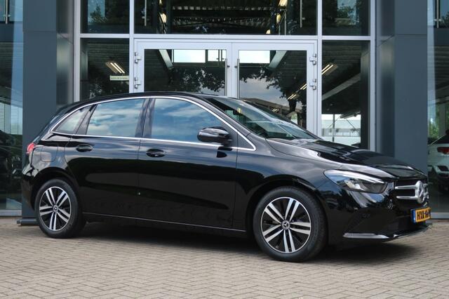 Mercedes-Benz B-KLASSE B250 E, Plug In Hybrid, Apple Carplay/ Android Auto, LED, etc.
