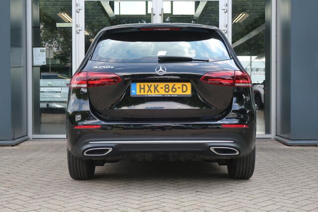 Mercedes-Benz B-KLASSE B250 E, Plug In Hybrid, Apple Carplay/ Android Auto, LED, etc.