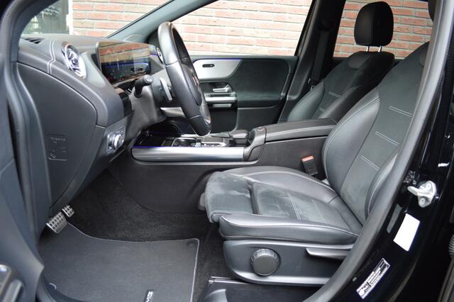 Mercedes-Benz B-KLASSE 250 e AMG Led Panorama Widescreen Sfeer Camera 360 Night Trekh Pdc