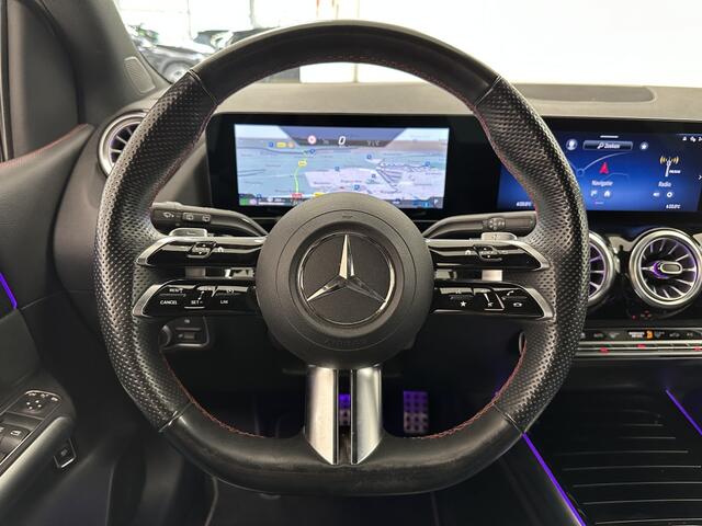 Mercedes-Benz B-KLASSE 180 AMG Premium Plus | Verw. stuur | Memory stoelen | 360 camera