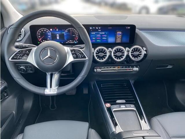 Mercedes-Benz B-KLASSE 250 e Progressive ** LED, MBUX+, HALF-LEDER, PANORAMA, ADAPT. CRUISE, 18-inch LMV ** Ex MB-AG - UNFALLFREI ** ** INFORMEER OOK NAAR ONZE AANTREKKELIJKE FINANCIAL-LEASE TARIEVEN **