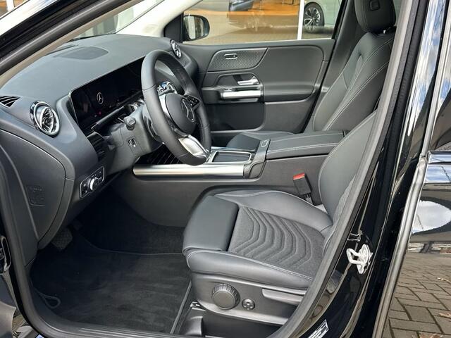 Mercedes-Benz B-KLASSE 250 e Progressive ** LED, MBUX+, HALF-LEDER, PANORAMA, ADAPT. CRUISE, 18-inch LMV ** Ex MB-AG - UNFALLFREI ** ** INFORMEER OOK NAAR ONZE AANTREKKELIJKE FINANCIAL-LEASE TARIEVEN **