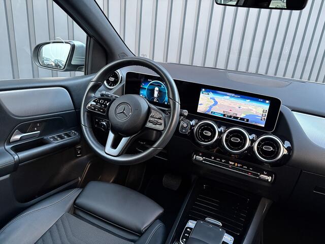 Mercedes-Benz B-KLASSE 180 Business Solution | Elk A-klep | Camera | Navi | Apple Carplay/ Android Auto | Prijs Rijklaar!!