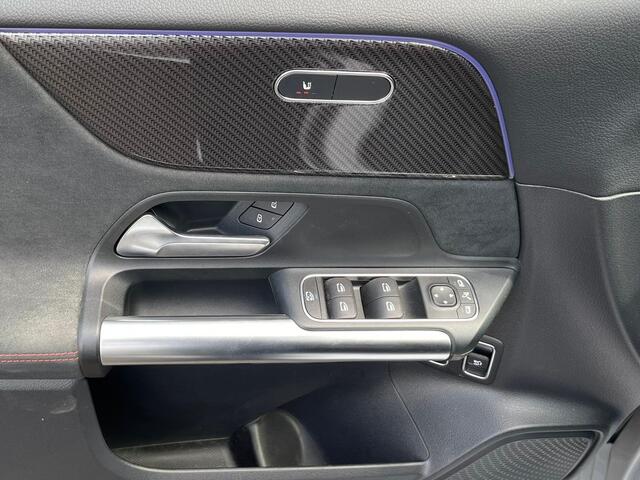Mercedes-Benz B-KLASSE 250 e Business Solution AMG Limited Automaat | Pano | AMG pack | Digt Dash | occasion