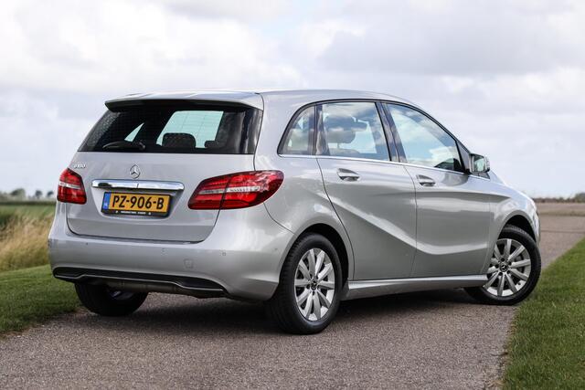 Mercedes-Benz B-KLASSE 180 Aut7 Prestige ? Leder ? ACC ? LED