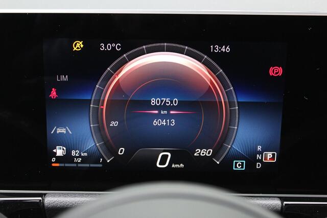 Mercedes-Benz B-KLASSE 180 Line: Style PLUS